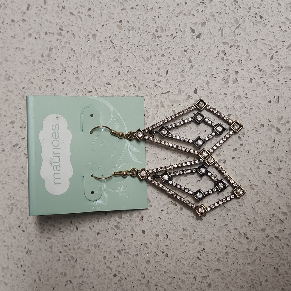Maurices NWT Blingy Dangly Earrings
